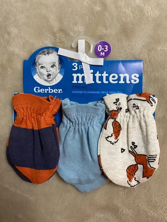 💜 Gerber Baby Mittens Set, 0-3mths - Picture 2 of 7